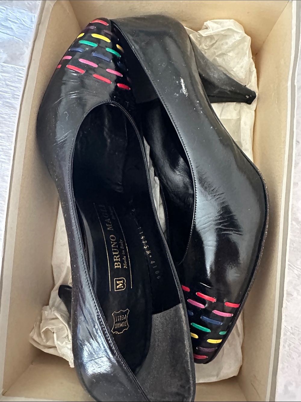 Bruno Magli Black Patent Pumps with Rainbow Stitch Accents Vintage 9B
